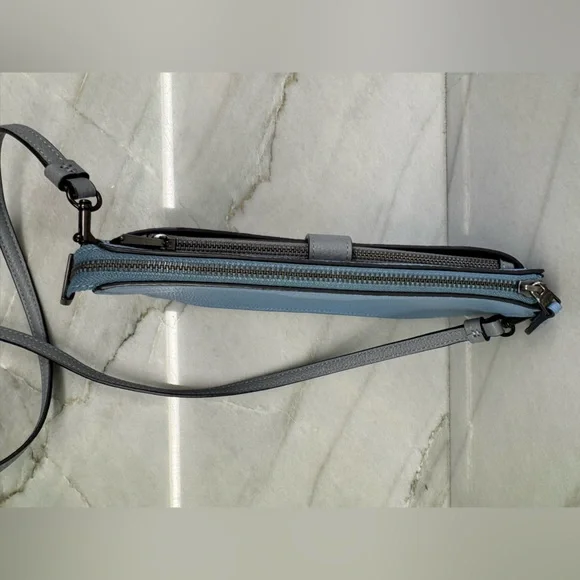 Coach Noa Pop Up Messenger Bag in Colorblock - Picture 5 of 9